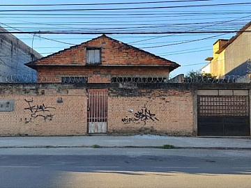 Casa � Venda