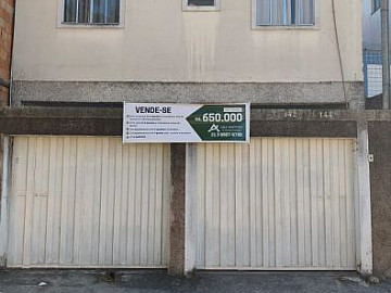 Casa � Venda